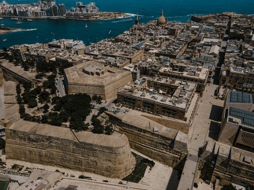 Valletta und der Grand Harbour aus der Luft